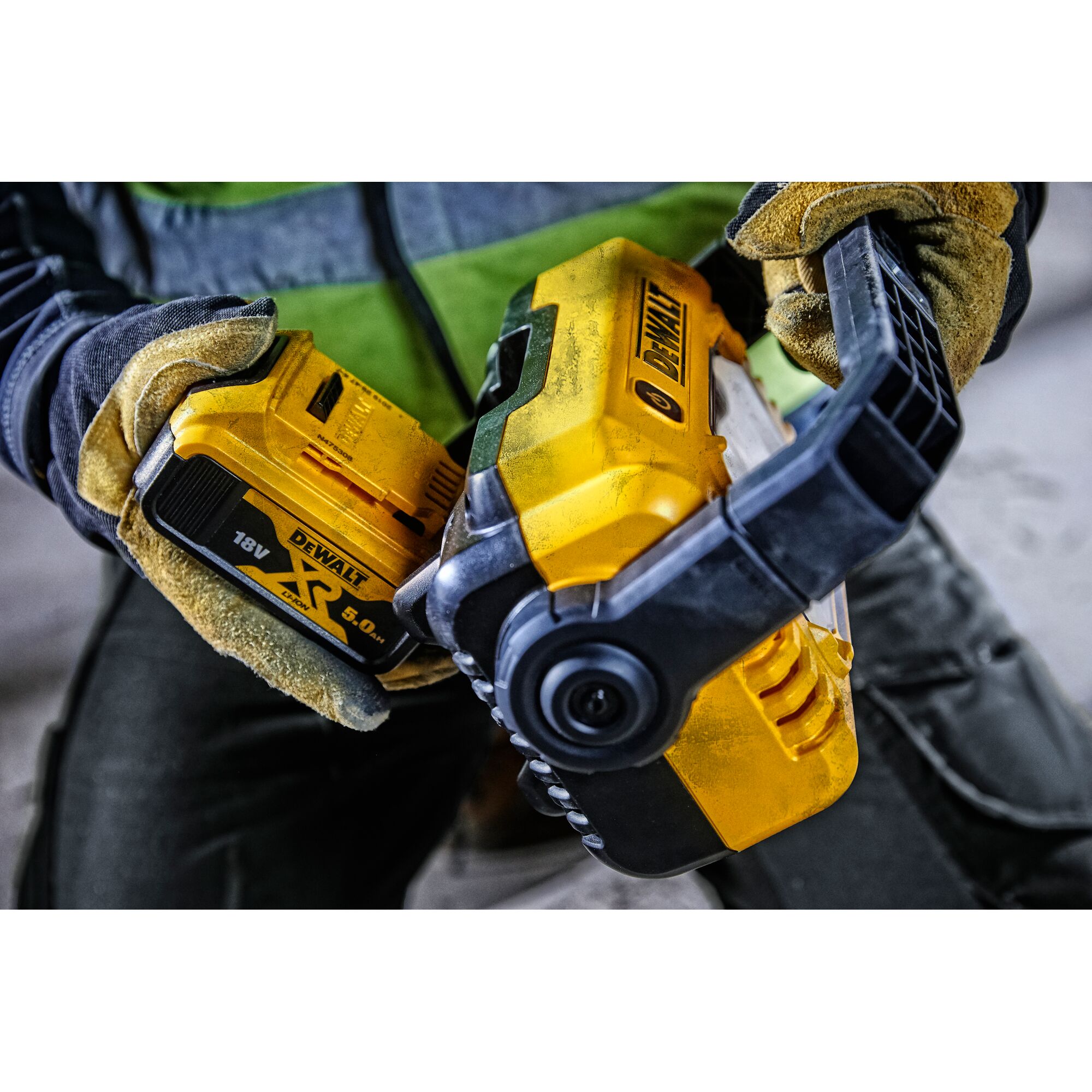 DeWalt LED-prožektor DCL077, ilma aku ja laadijata