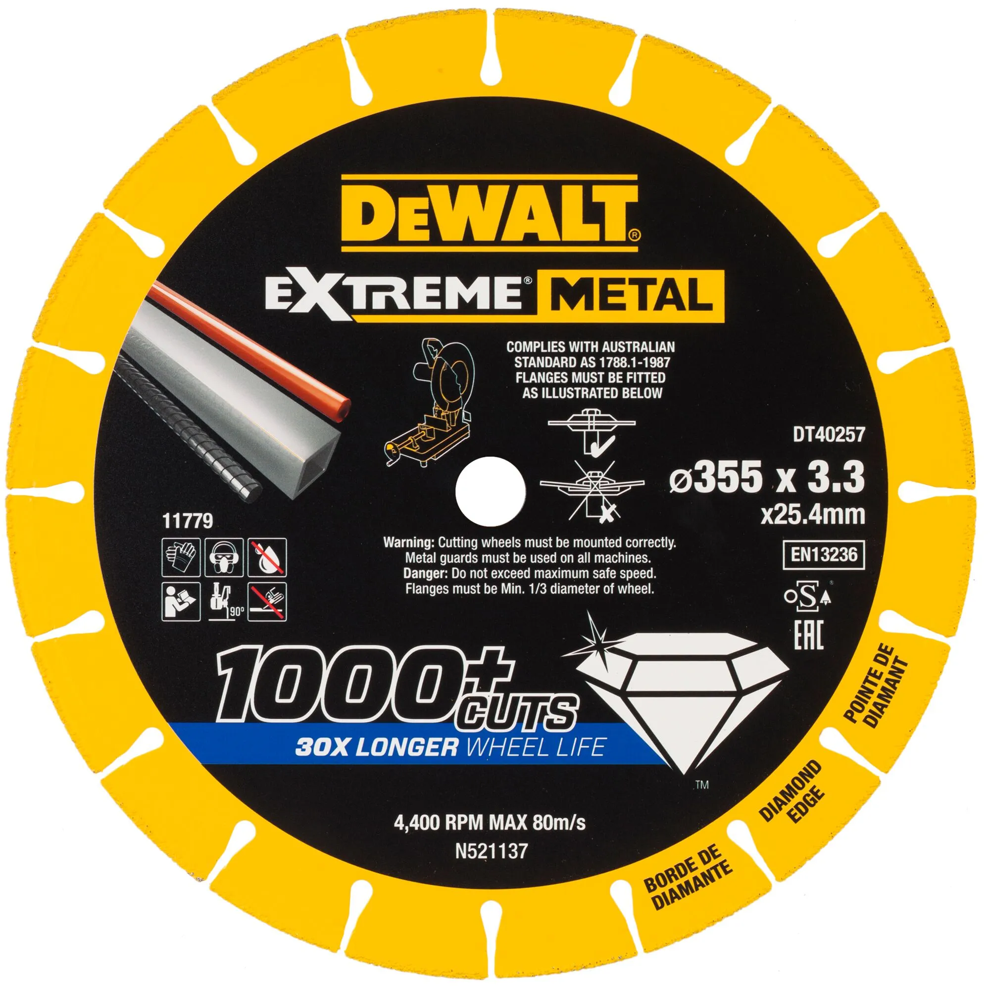 Pildil on näha DeWalt teemantlõikeketas DT402 EXTREME METAL, mis on disainitud metalli lõikamiseks.