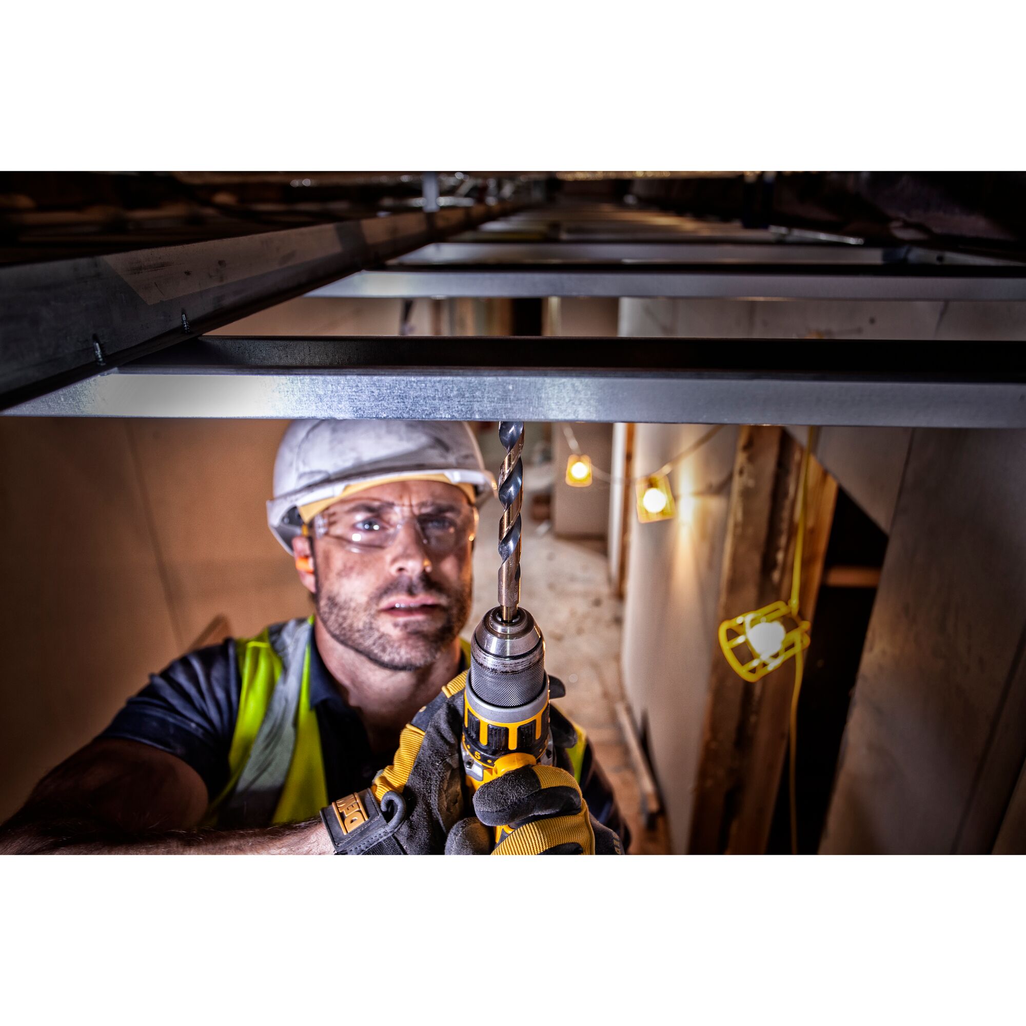 DeWalt metallipuuride komplekt HSS-G BLACK & GOLD 1-8 mm 14-osaline