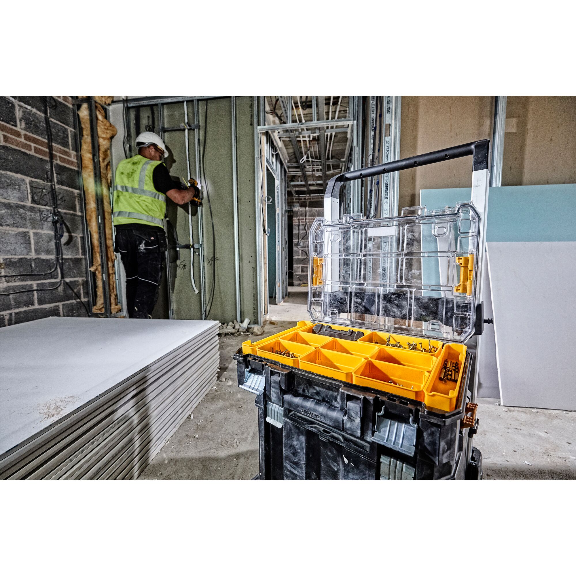 DeWalt tarvikute kohver DWST82968-1