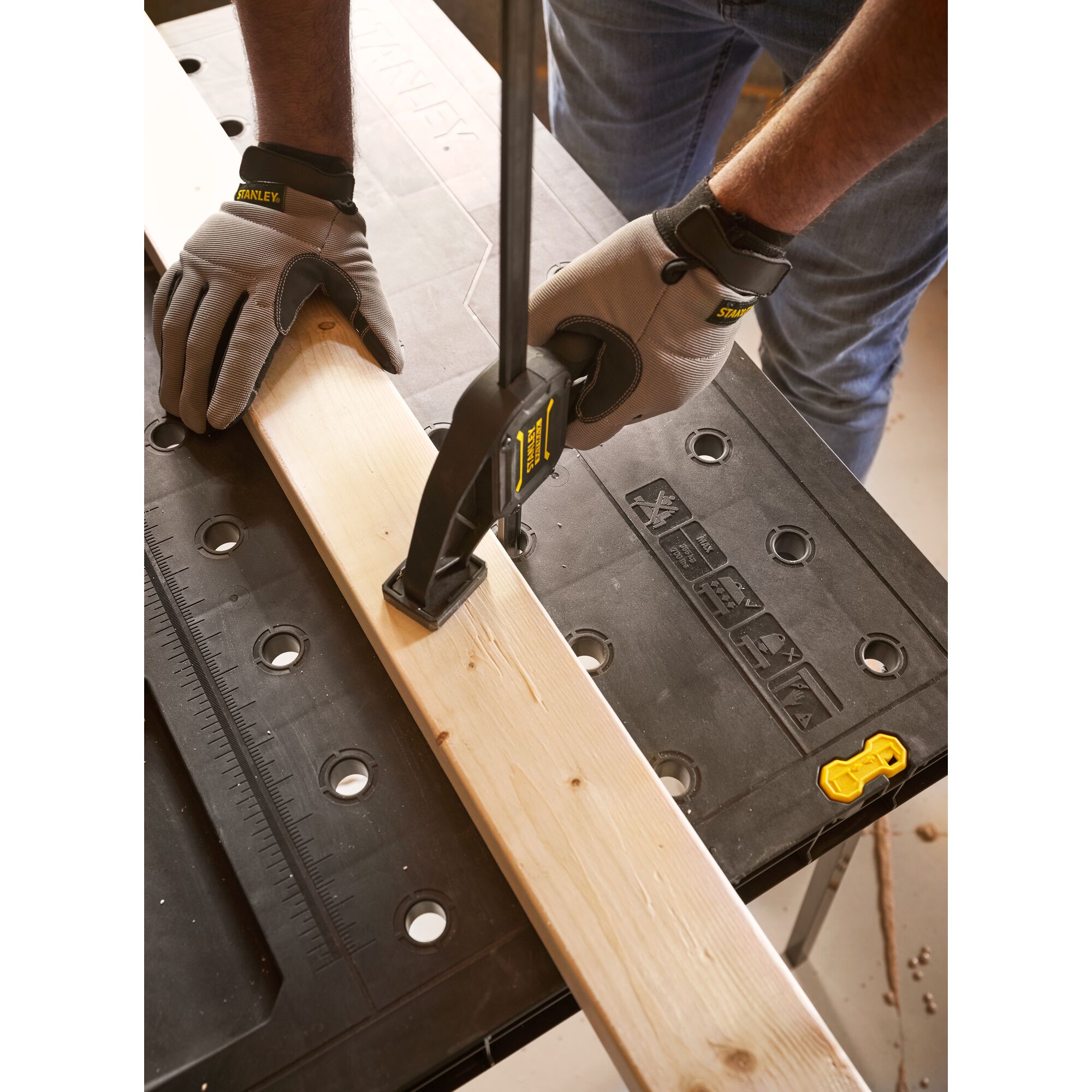 Stanley kokkupandav töölaud STST83492-1