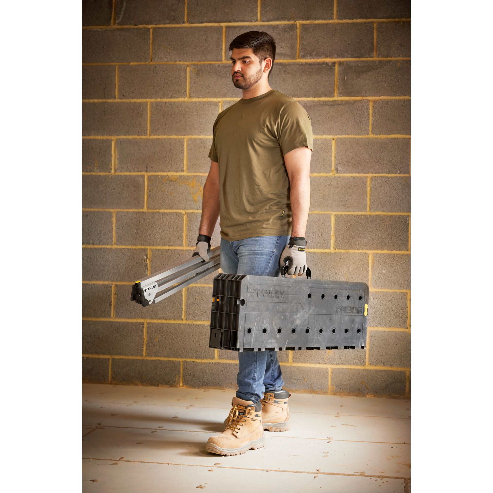 Stanley kokkupandav töölaud STST83492-1