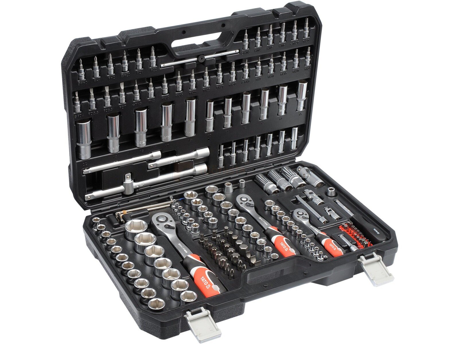 Pildil on avatud YATO 173-osaline padrunvõtmete komplekt, mis sisaldab erinevaid padrunvõtmeid, pikendusi, otsikuid ja...