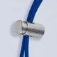 Pildil on näha Knipex veniva tööriistarihma detail, mis on kinnitatud sinise nööri külge.