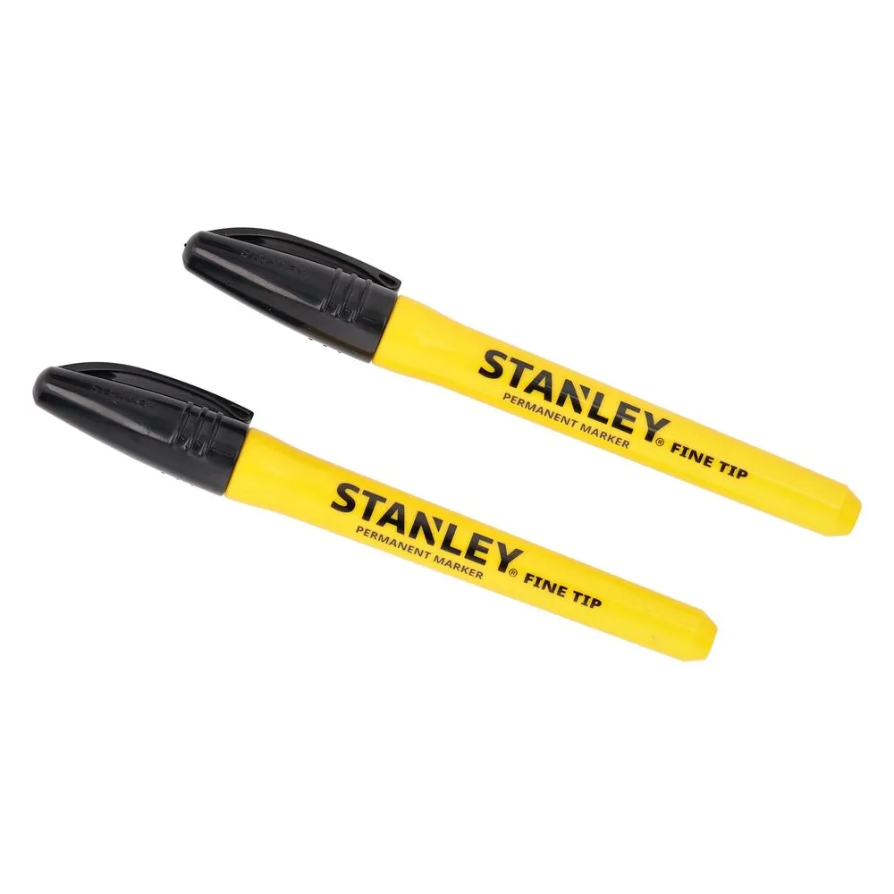Pildil on kaks musta ja kollast Stanley permanent markerit terava otsaga.