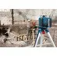 Pildil on Bosch pöördlaser GRL 400 H, mis projitseerib punast laserkiirt.