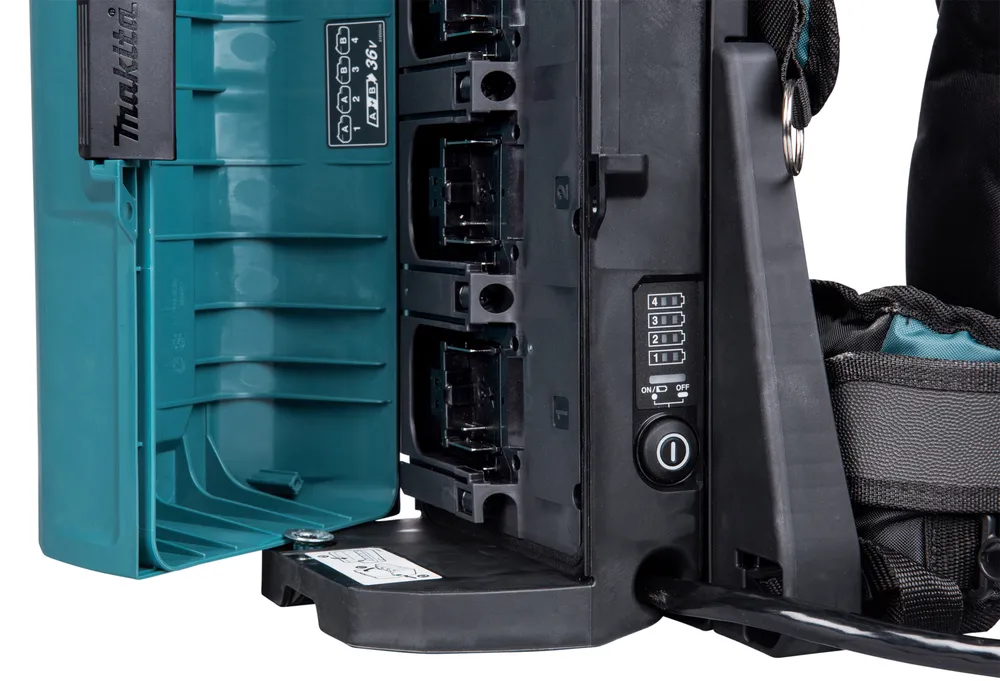 Переносной аккумуляторный рюкзак Makita PDC01 для аккумуляторов серии LXT