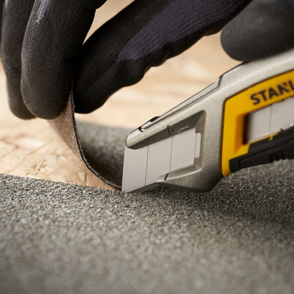 Stanley snap-off blade 18 mm 50 pcs