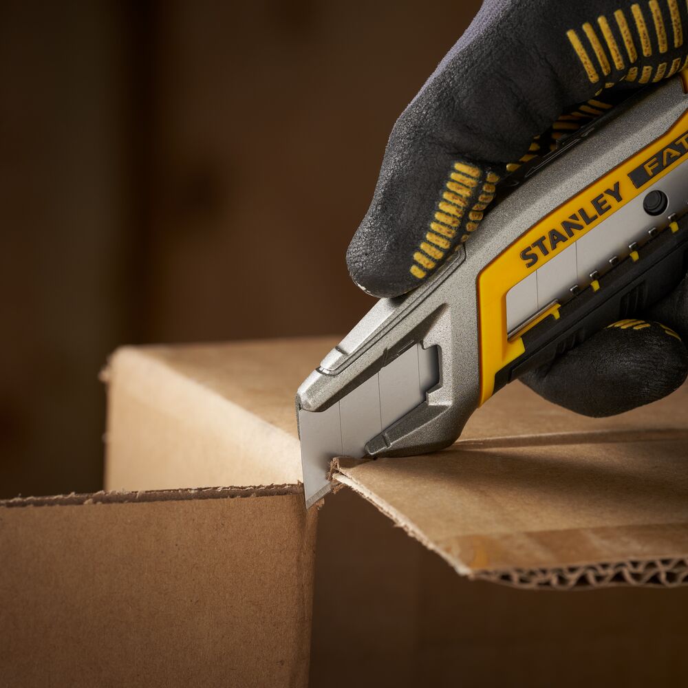 Stanley snap-off blade 18 mm 50 pcs