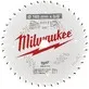 Pildil on Milwaukee saeketaste komplekt puidule, millel on näha saekettaid, millel on peal tootja logo ja tehnilised andmed.