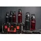 Pildil on mitu erineva suurusega Milwaukee PACKOUT™ plastpudelit, sealhulgas must 740 ml pudel, mis on asetatud Milwaukee...