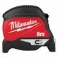 Pildil on punase ja musta värviga Milwaukee 8-meetrine magnetiga mõõdulint.