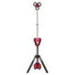 Pildil on Milwaukee M18 HOSALC-0 statiiviga LED-valgusti, mis on ilma aku ja laadijata.