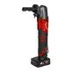Pildil on Milwaukee M12 FNB16-402X akuplekilõikur, mis on punase ja musta värviga ning millel on aku küljes.