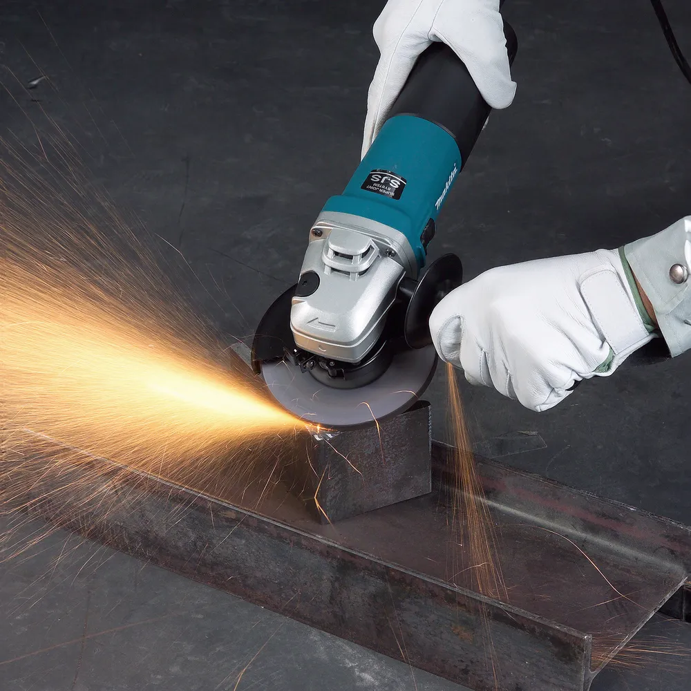 Makita угловая шлифмашина 9565CVR
