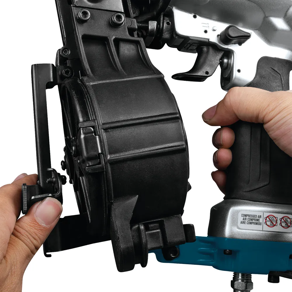 Makita compressed air nail gun AN454