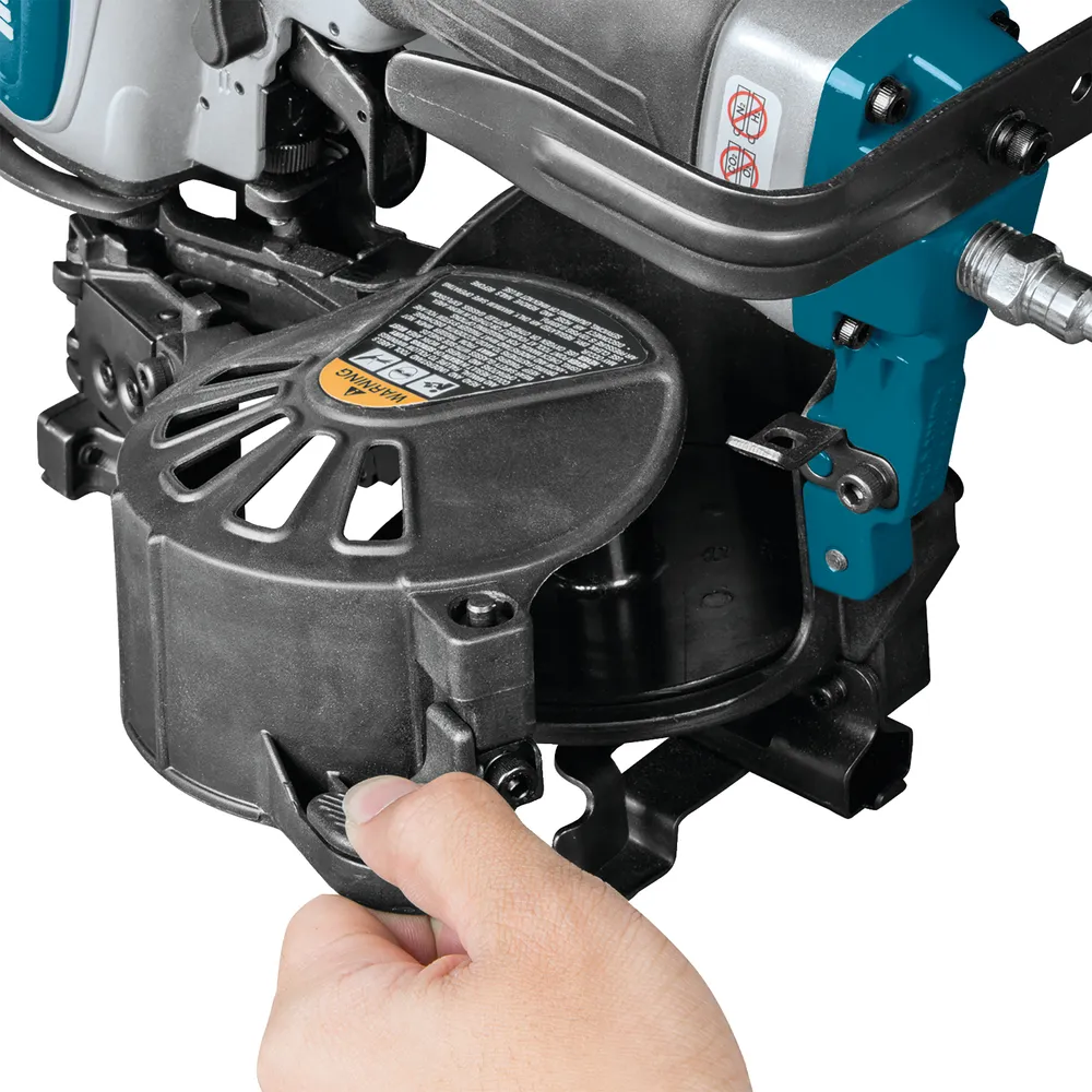 Makita compressed air nail gun AN454