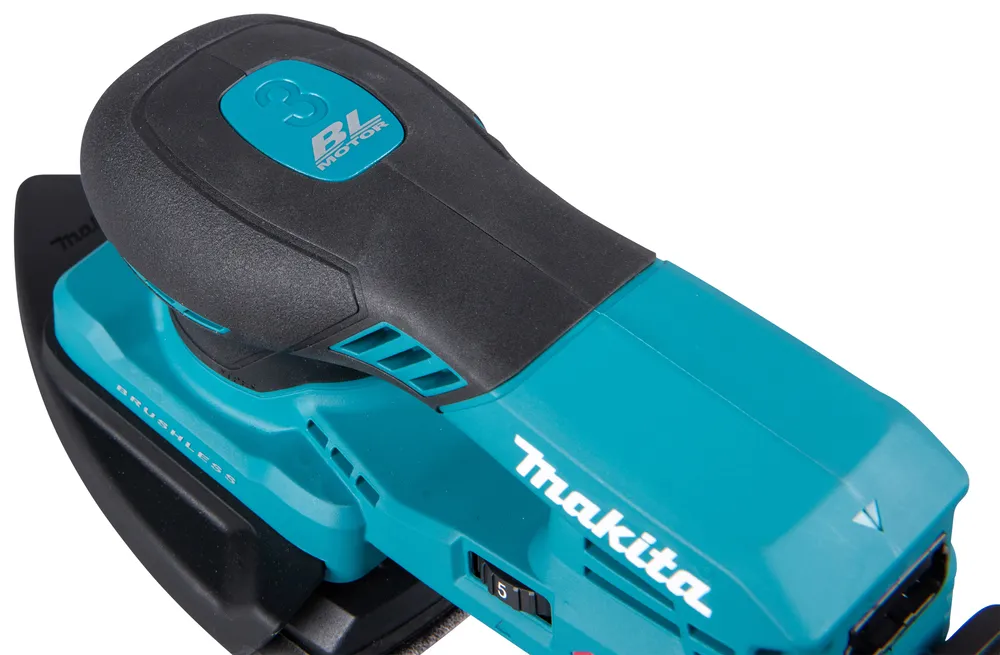 Pildil on Makita akutaldlihvija BO006CGZ, millel on selgelt nähtav "BL MOTOR" märgistus.