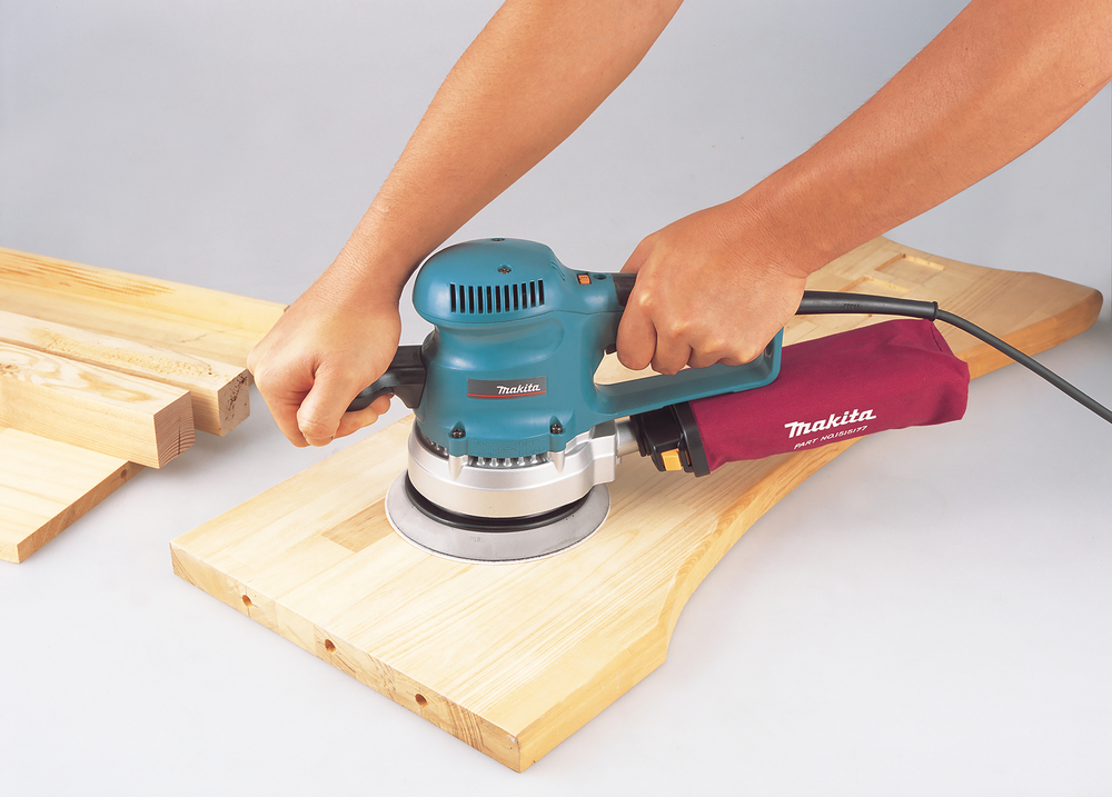 Makita эксцентриковая шлифовальная машина BO6030J