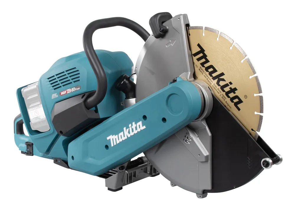 Pildil on näha Makita akulõikur CE002GZ01 koos laia lõikekettaga.