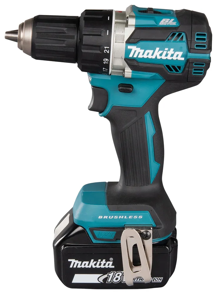 Pildil on Makita akutrell koos akuga ja sellel on kaubamärk.