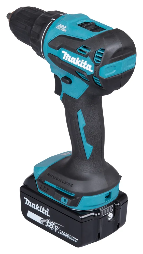 Pildil on Makita DDF490WF akutrell koos aku ja laadijaga.