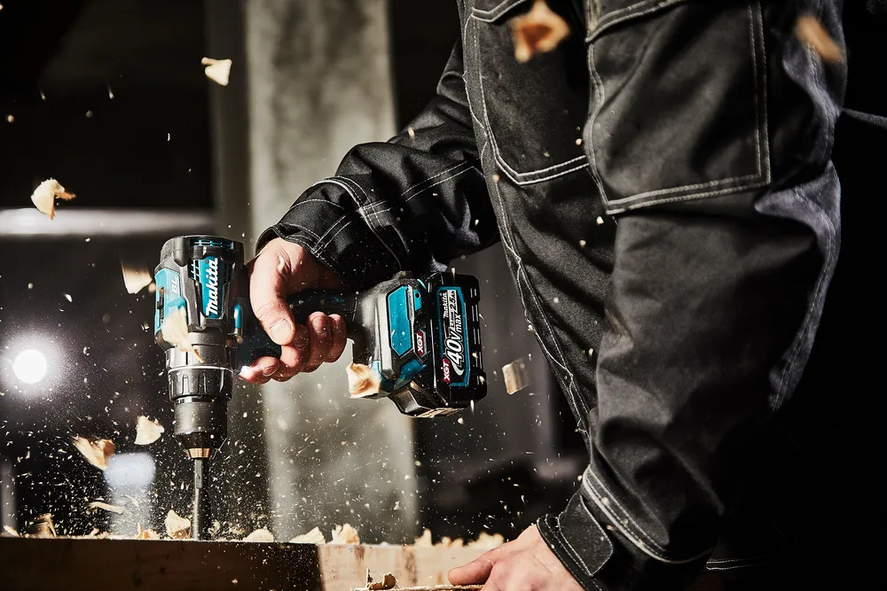 Makita akumuliatorinis grąžtas DF001GM201