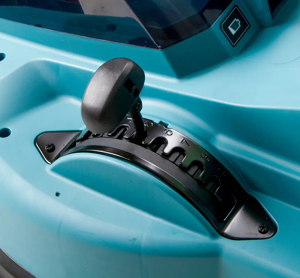Makita cordless lawnmower DLM480Z, without battery and charger