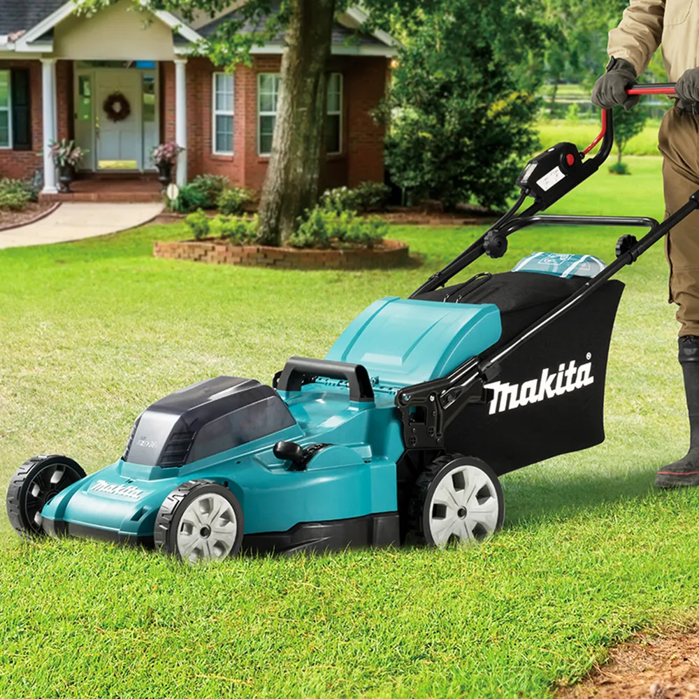 Makita cordless lawnmower DLM480Z, without battery and charger