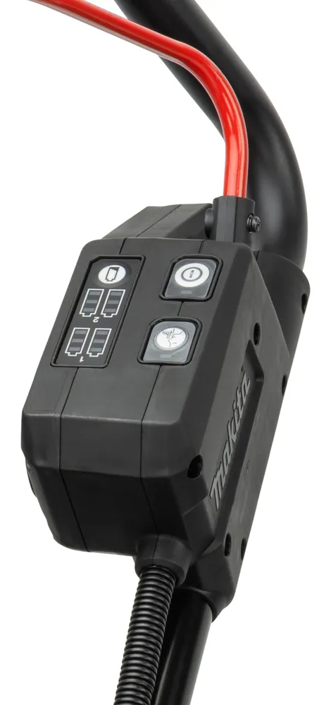 Pildil on Makita akumuruniiduki DLM530Z juhtpaneel koos akutaseme näidikute ja kontrollnuppudega.
