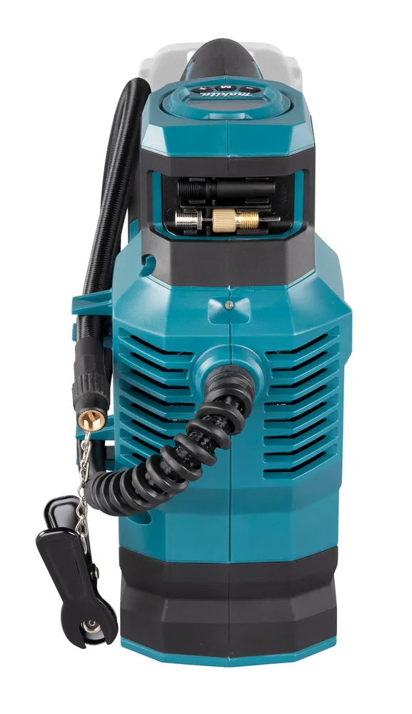 Pildil on Makita akupump DMP181Z, millel on näha õhuvoolik, pihusti ning digitaalne ekraan.