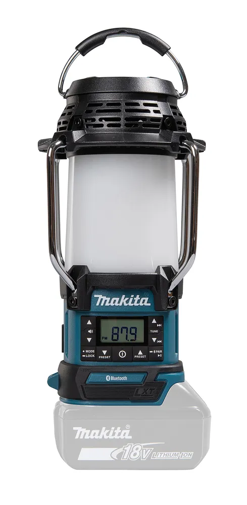 Pildil on näha Makita akulamp-raadio DMR057, millel on Bluetooth-funktsioon ja selge digitaalne ekraan.