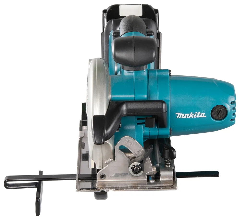 Pildil on Makita akuketassaag DSS501Z, ilma aku ja laadijata, nähtavana nurga all, näidates saagi struktuuri ja erinevaid...
