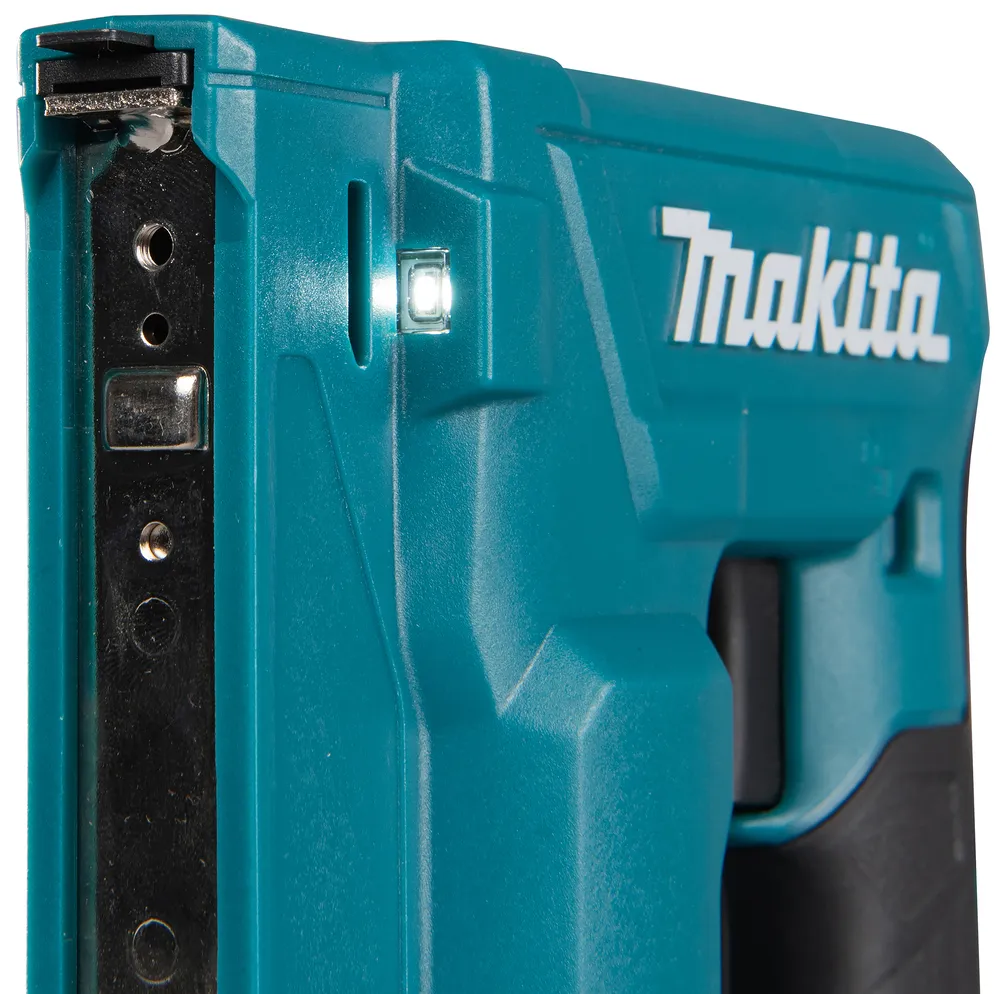 Pildil on näha Makita akuklambrilööja DST112Z tagumine osa, koos logoga ja LED-lambiga.