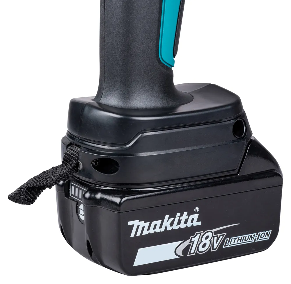 Pildil on Makita akukaablilõikuri DTC101ZK alumine osa koos 18V Li-ion akuga.
