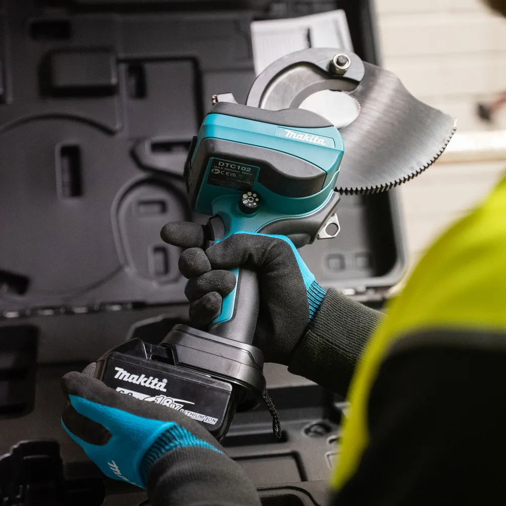 Makita cordless cable cutter DTC102ZK, without battery and charger
