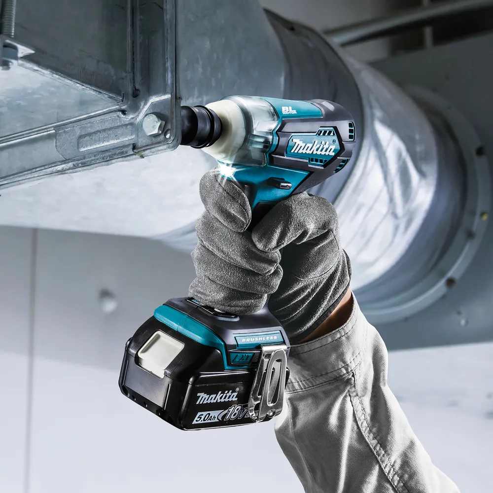 Аккумуляторный ударный гайковерт Makita DTW181Z, без аккумулятора и зарядного устройства