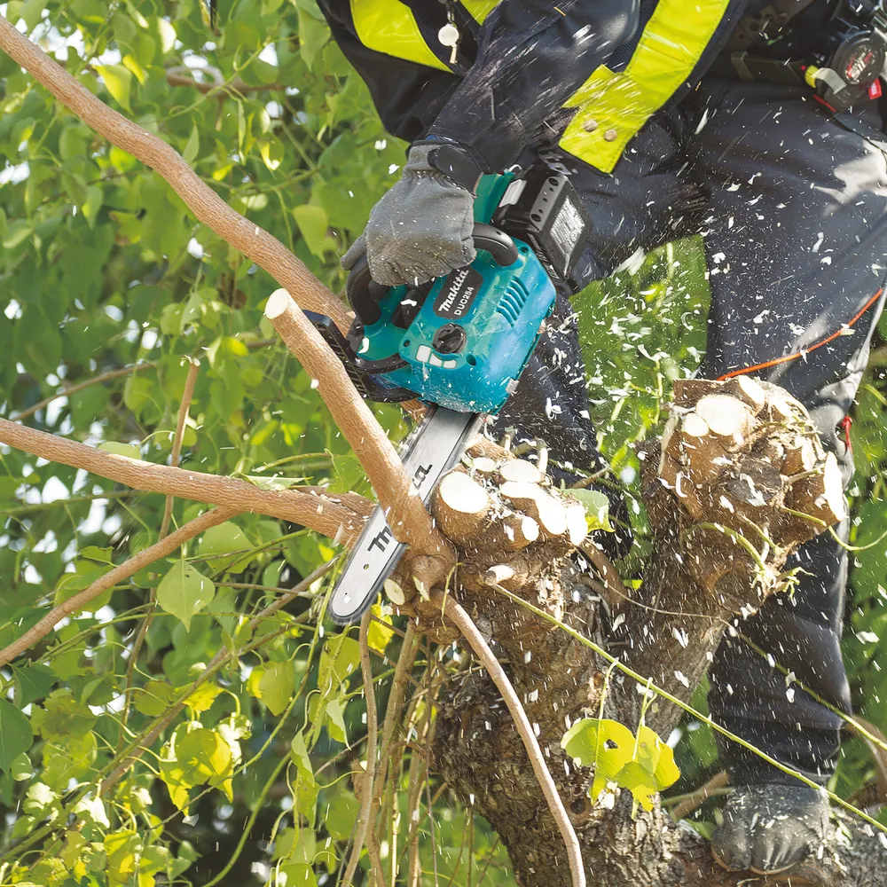 Makita akumuliatorinis grandininis pjūklas DUC254CZ, be akumuliatoriaus ir įkroviklio