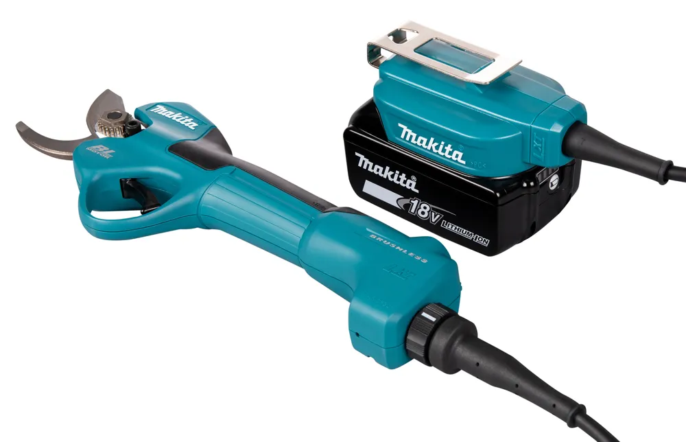 Pildil on näha Makita akuga oksakäärid DUP180Z, millel on teravad lõiketerad ja sinine-must värvus.