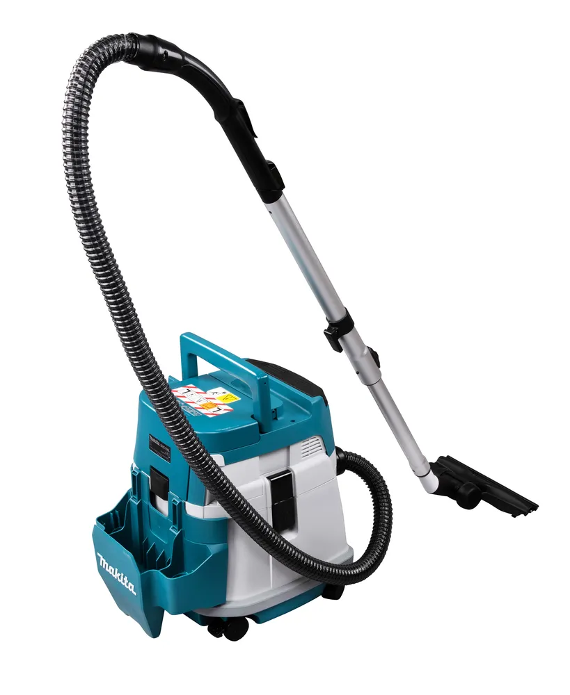 Pildil on Makita akutolmuimeja DVC156LZX1, mis on varustatud toru ja otsikuga.