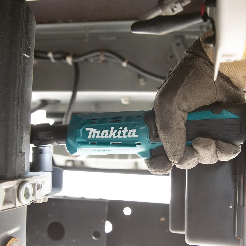 Аккумуляторный гаечный ключ Makita DWR180Z, без аккумулятора и зарядного устройства