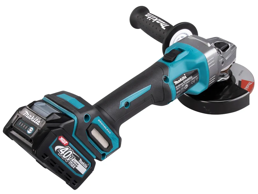 Makita cordless angle grinder GA005GM201