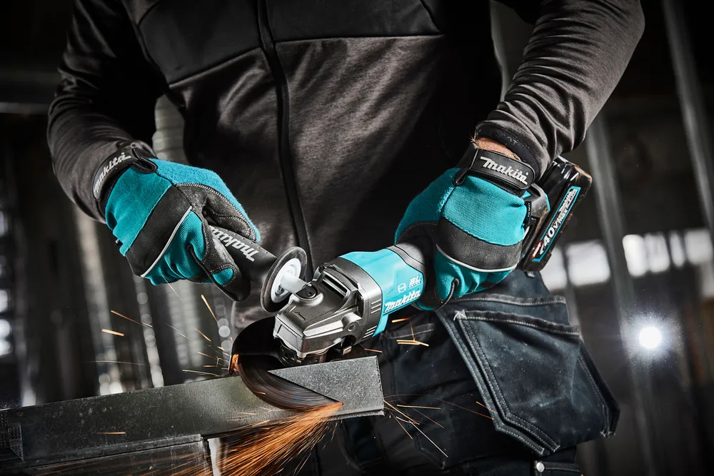 Makita cordless angle grinder GA013GZ, without battery and charger
