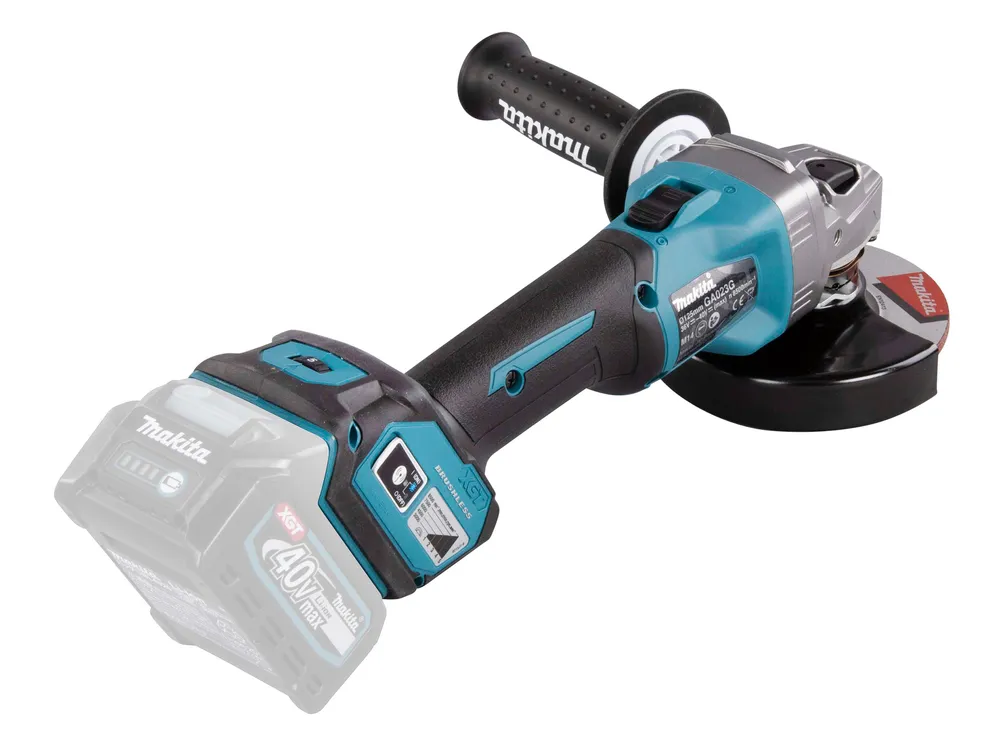 Pildil on Makita GA023GZ akunurklihvija, millel on must käepide ja sinised akuelemendid.