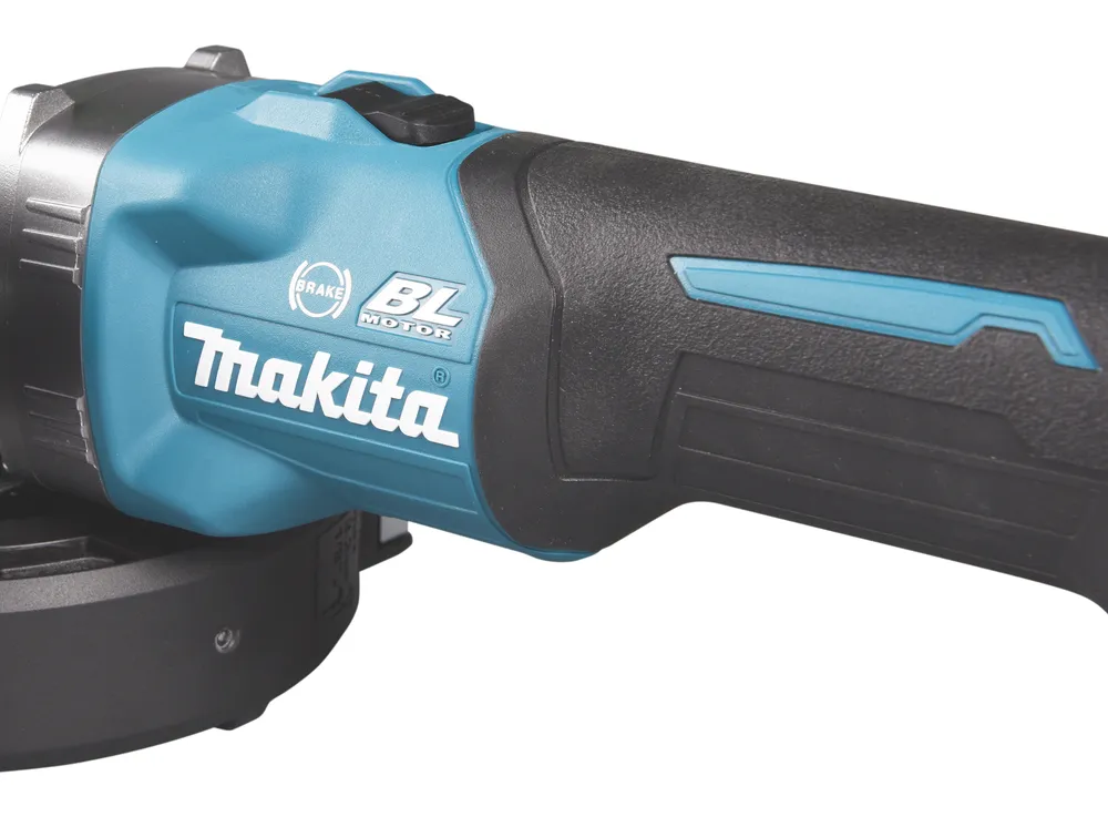 Pildil on näha Makita GA041GZ aku nurklihvija, millel on ere sinine ja must korpus ning nähtaval kohal on brändi logo.
