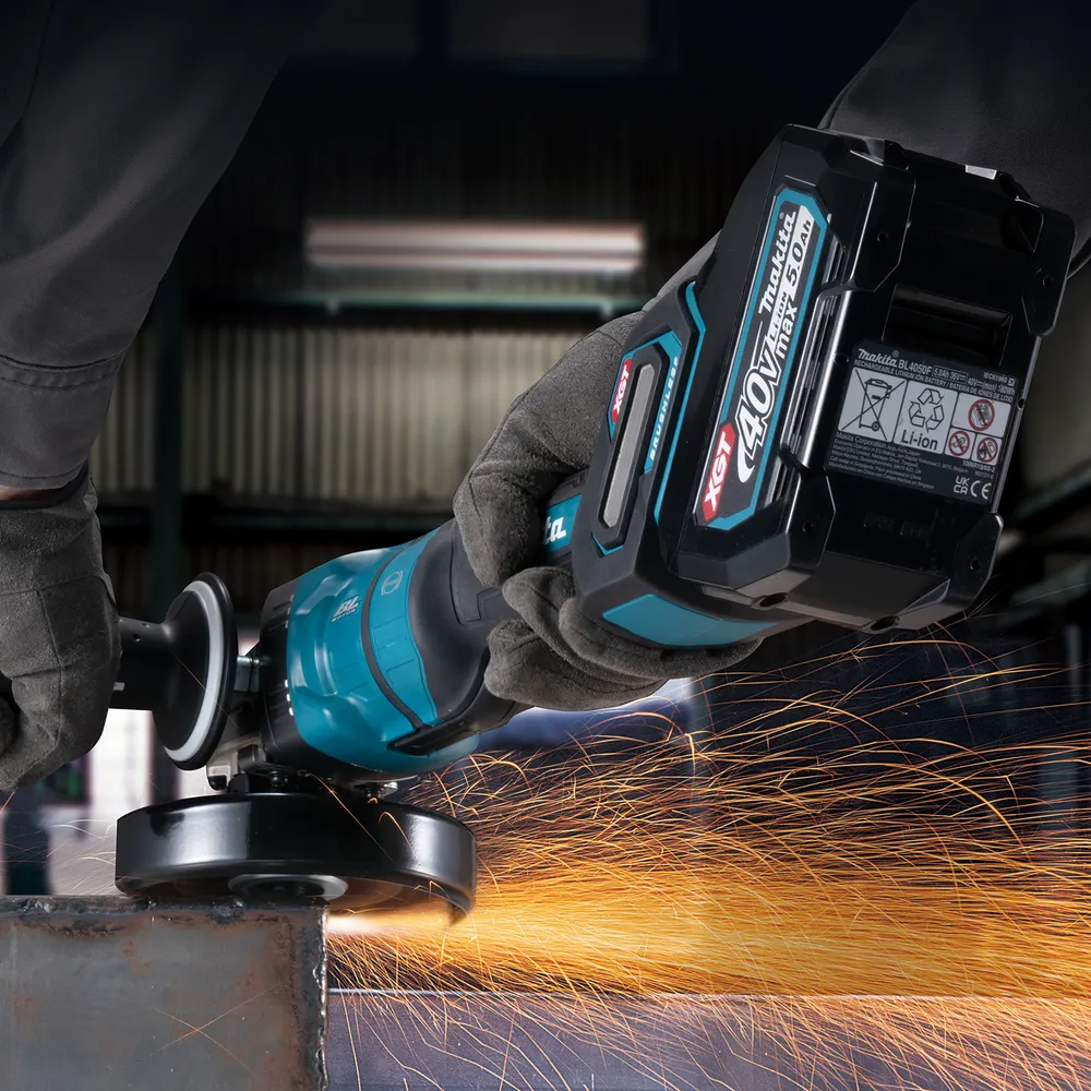 Makita cordless angle grinder GA050GZ, without battery and charger