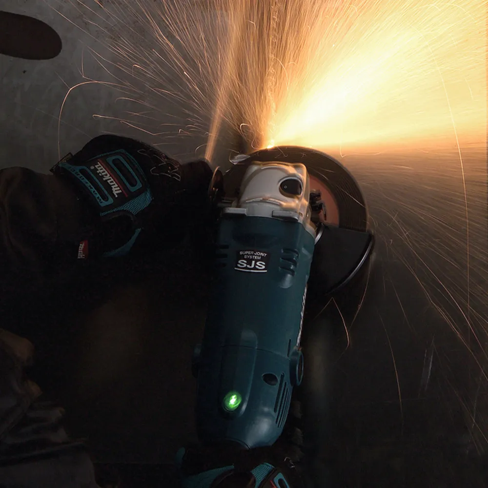 Makita leņķa slīpmašīna GA6021CF01