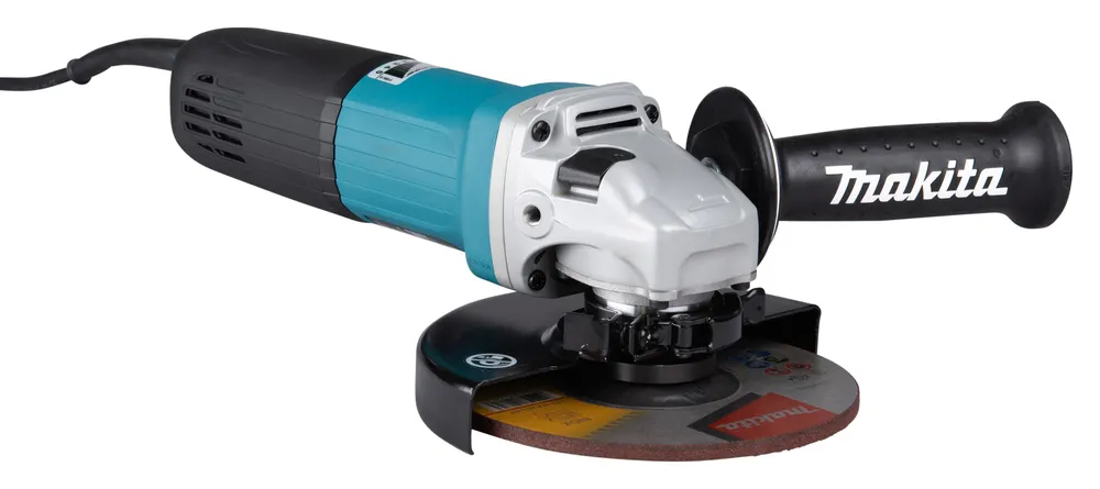 Pildil on Makita nurklihvija GA6040CF01, mida on näha valgel taustal.