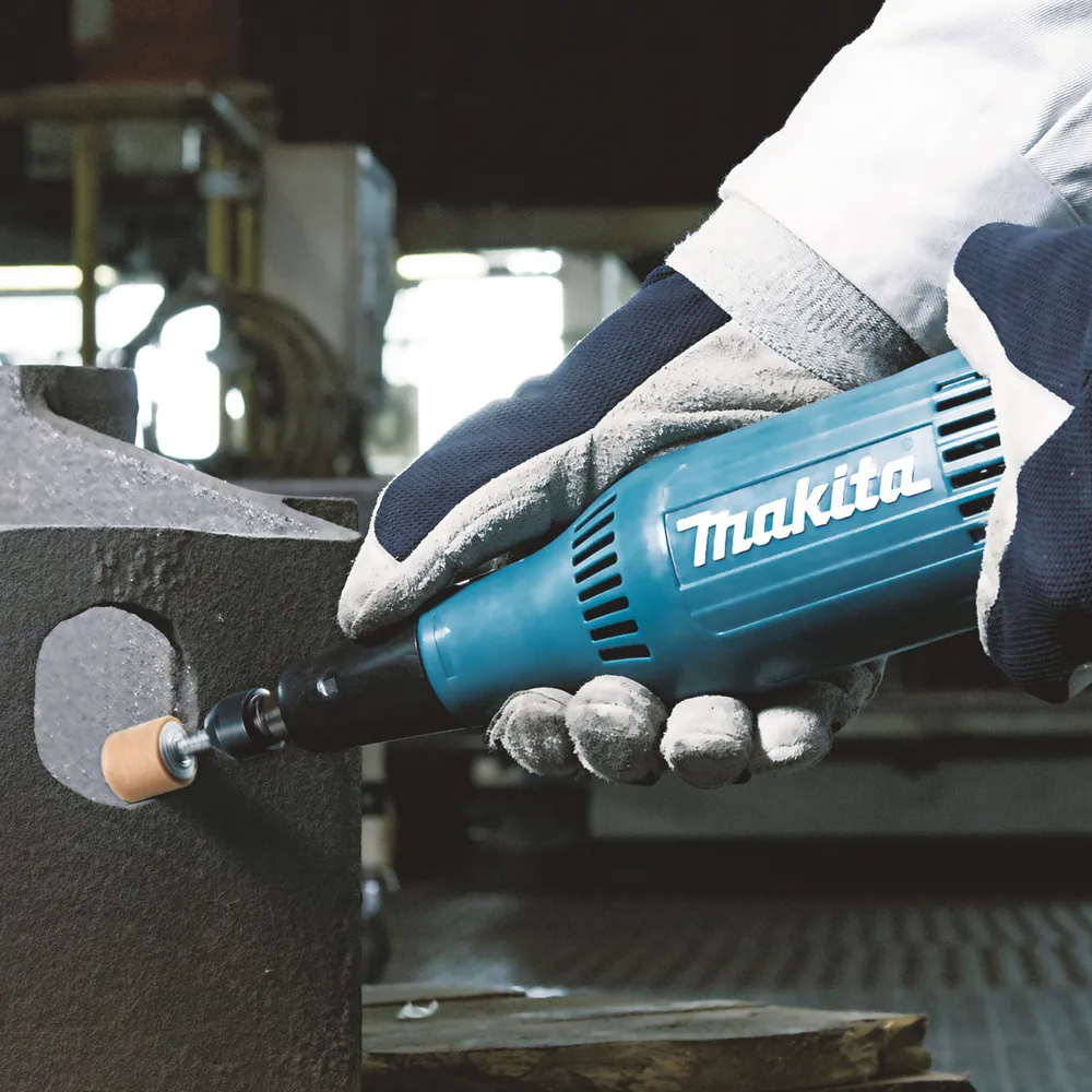 Makita шлифовальная машина GD0603