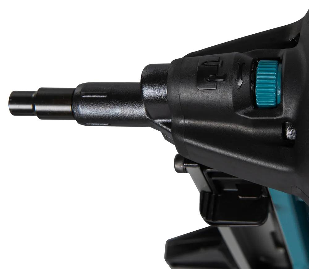 Makita gāzbetona naglu pistole GN420CSE